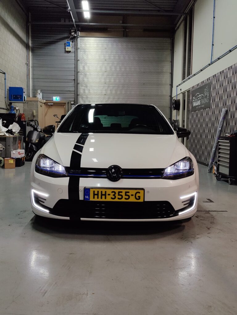 Detail Wrap + Lampen Smoken Volkswagen Golf GTE