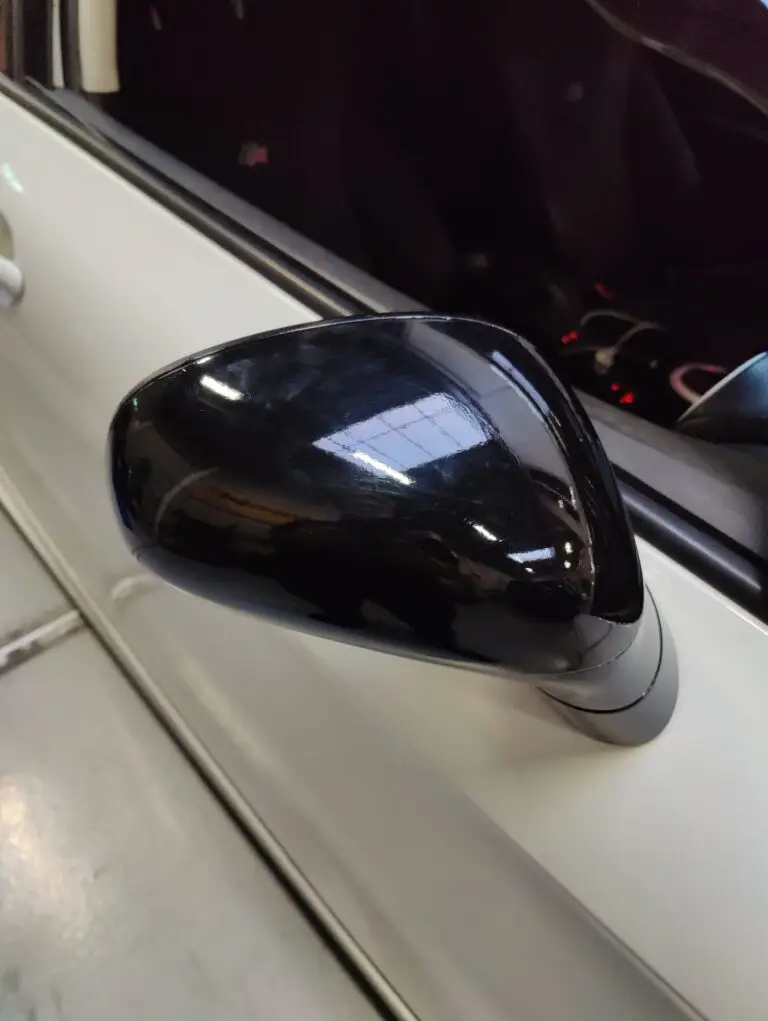 Detail Wrap Seat Leon