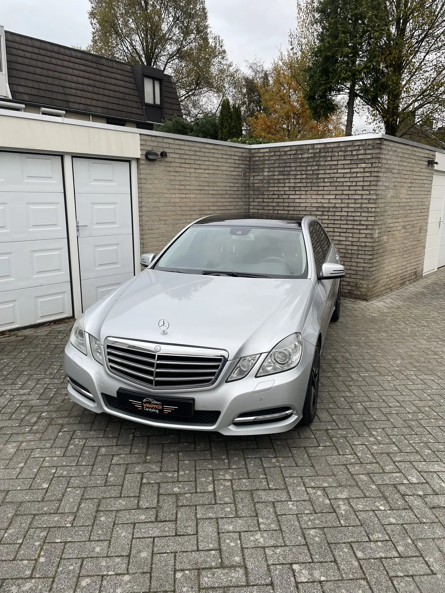 Mercedes E200