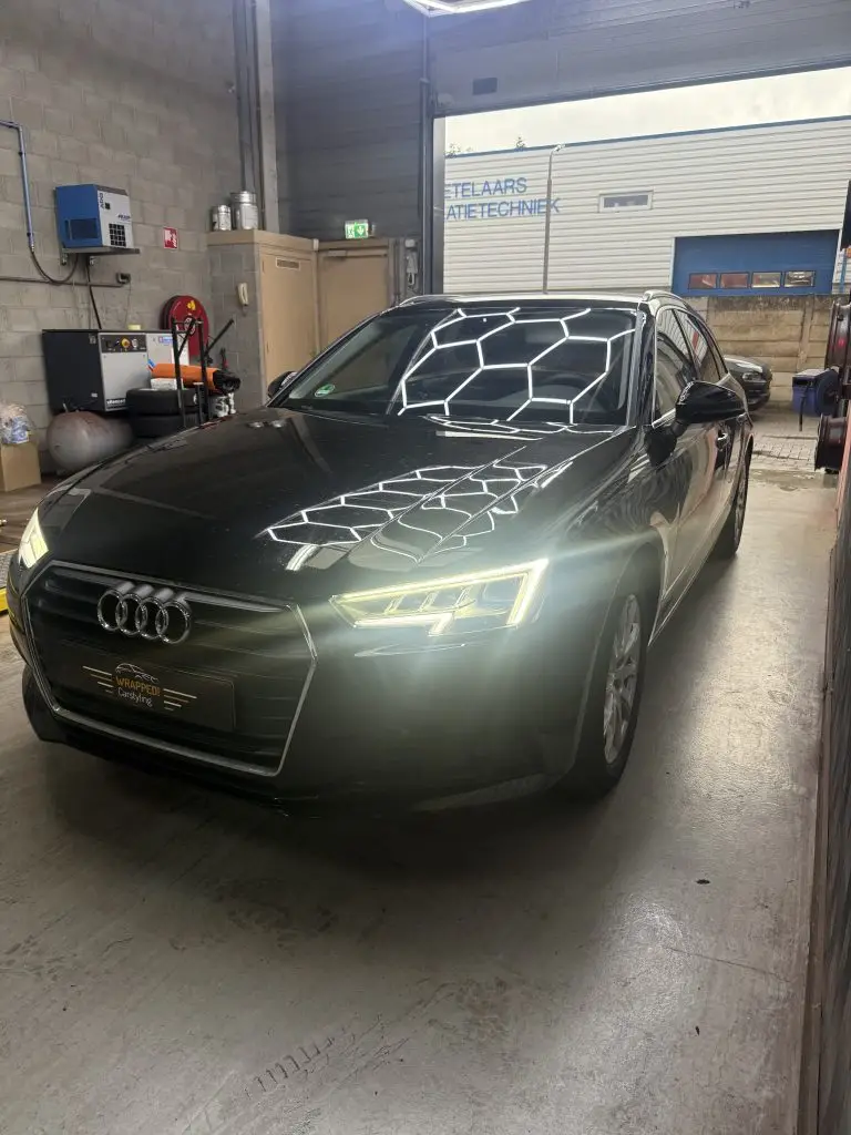 Audi A4 - Ramen Tinten