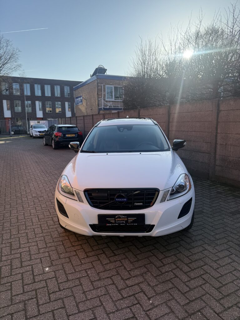 Volvo XC60 - Dechrome