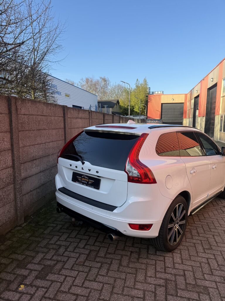 Volvo XC60 - Dechrome