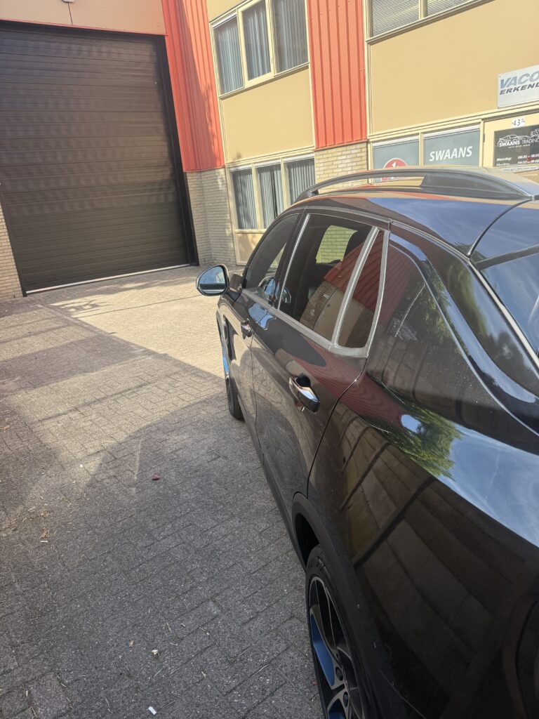 Lynk en Co o1 - Dechrome - WRAPPED! Carstyling