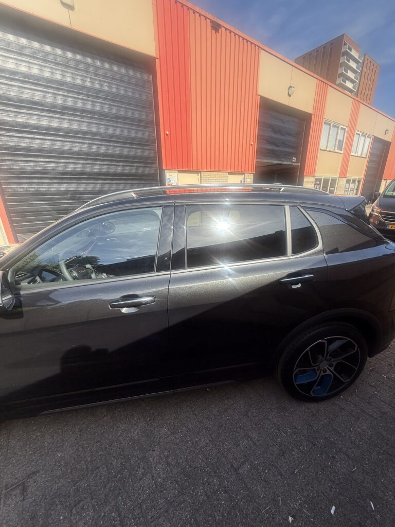 Lynk en Co o1 - Dechrome - WRAPPED! Carstyling