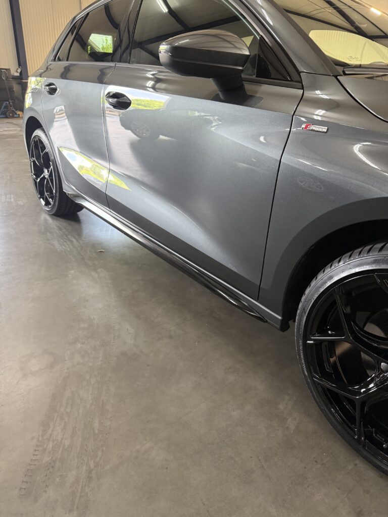 Audi A3 - Dechrome - WRAPPED! Carstyling